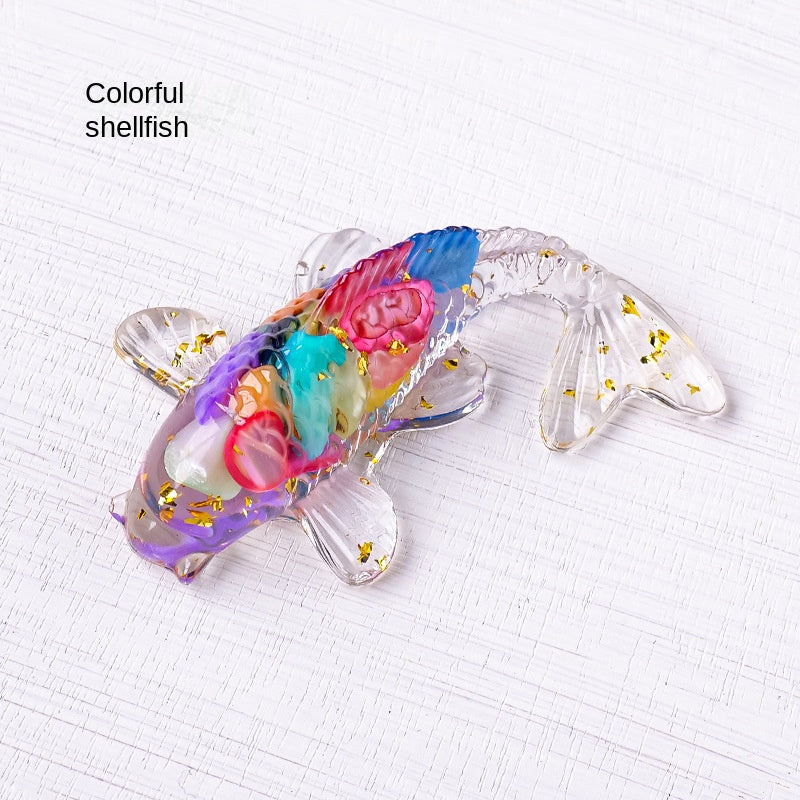 Natural crystal stone koi drop glue small fish decoration goldfish small gift car decoration resin decoration